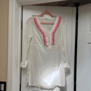 Athleta White Tunic with Pink & Fuchsia Embroidered V-Neck